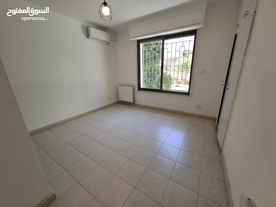 شقة غير مفروشة للإيجار  ( Property 43170 )-174836195