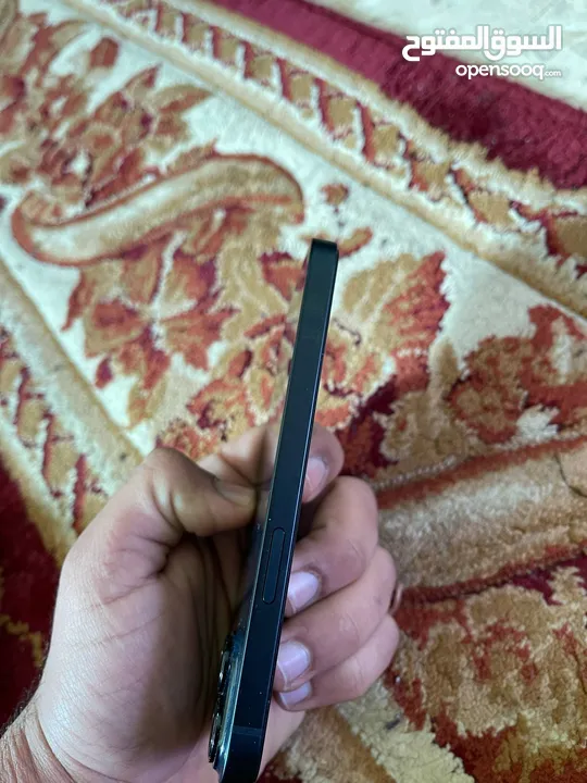 آيفون 14 بحالة ممتازة