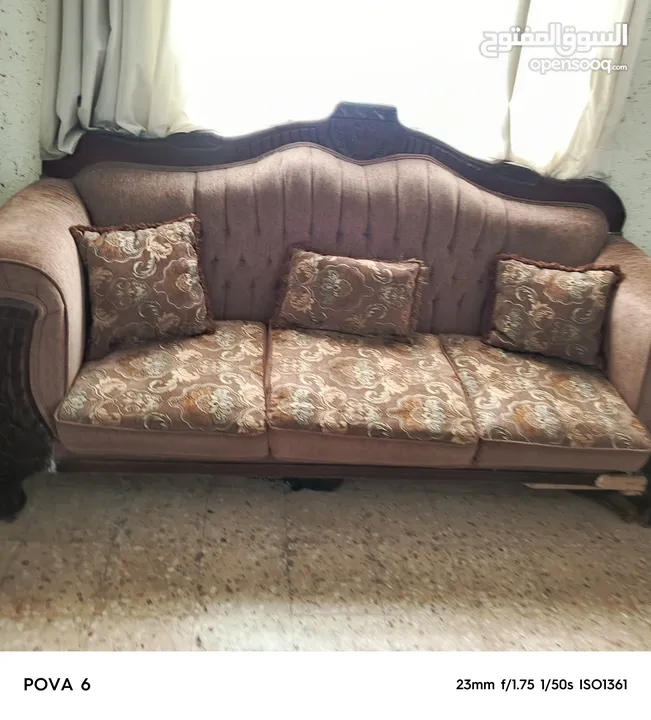 طقم كنب نظيف