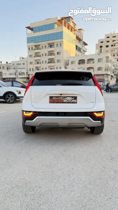 كيا نيرو ترخيص 2023 محرك 1600 هايبرد جير أوتوماتيك 141 حصان