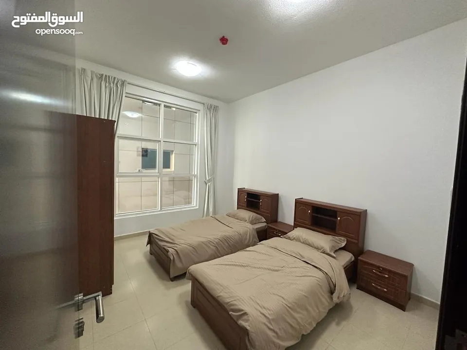 اجمل غرفتين وصاله في السيتي تاور النعيميه شارع خليفه. فرش جديد اول ساكن