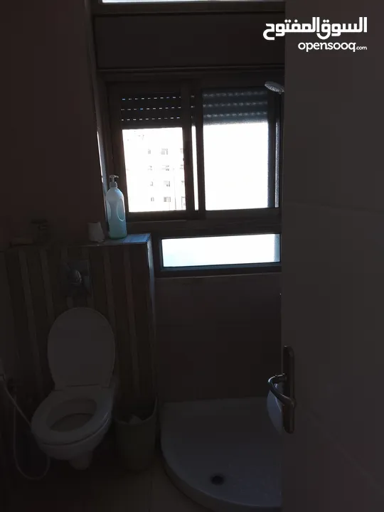 روف عباره عن استوديو