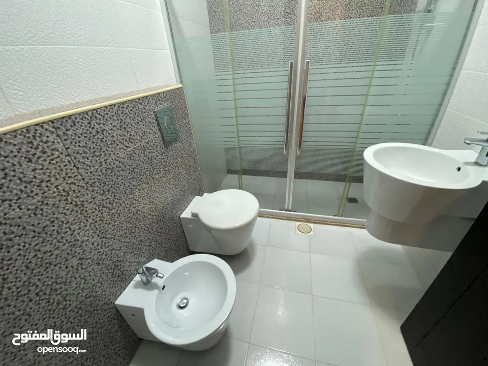 شقة غير مفروشة للايجار في دير غبار ( Property 39256 ) سنوي فقط