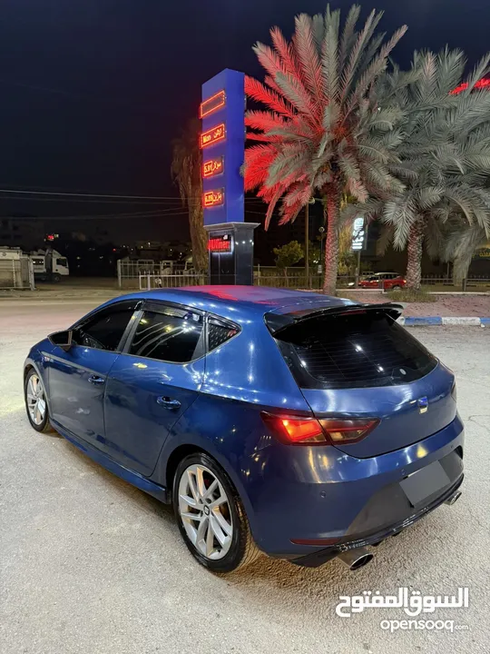 فقط 62 الف سيات ليون 2015 اتوماتيك ترخيص تامين سنة فل اضافات بحالة الشركة سيارة مميزة ونادرة