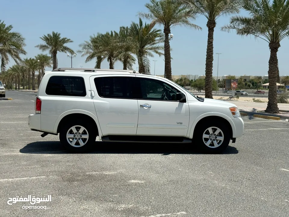 Nissan Armada SE 2015 (White)