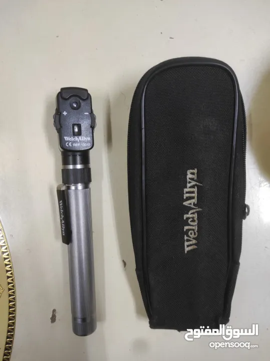 اجهزة فحص عيون للأطباء