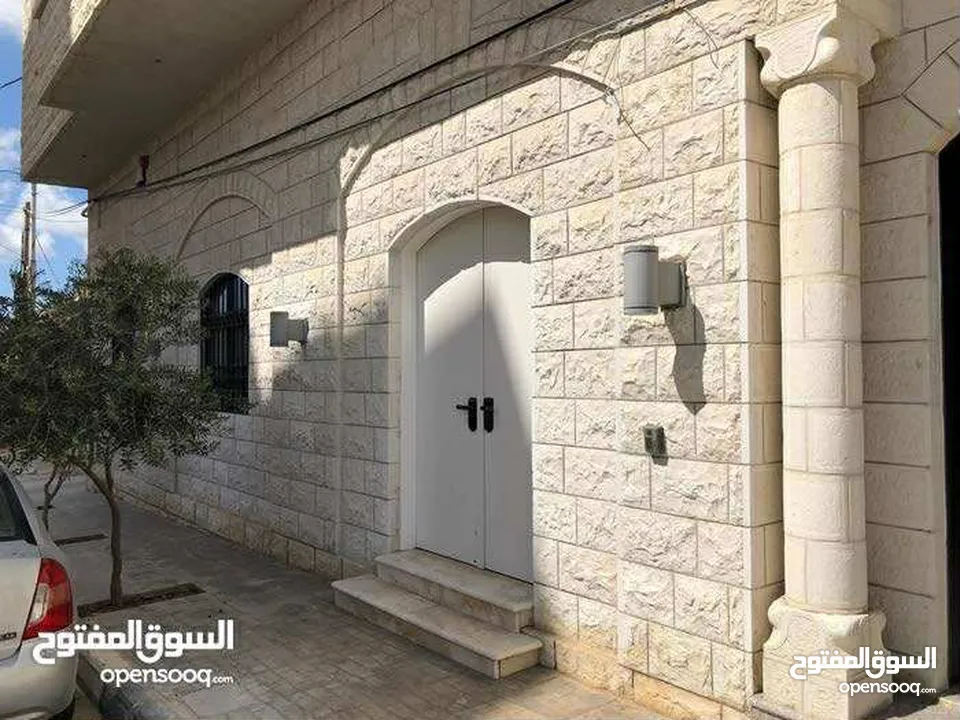 للإيجار - ,مخازن في موقع مميز وحيوي بمدينة طولكرم! المعني التواصل معنا لمعرفة السعر!!!!