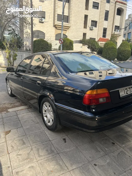 BMW 520 موديل 2000