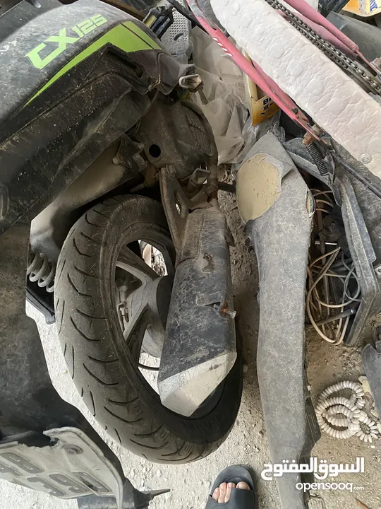 سكوتر Qj للبيع كاش بحاجة إلى صيانة