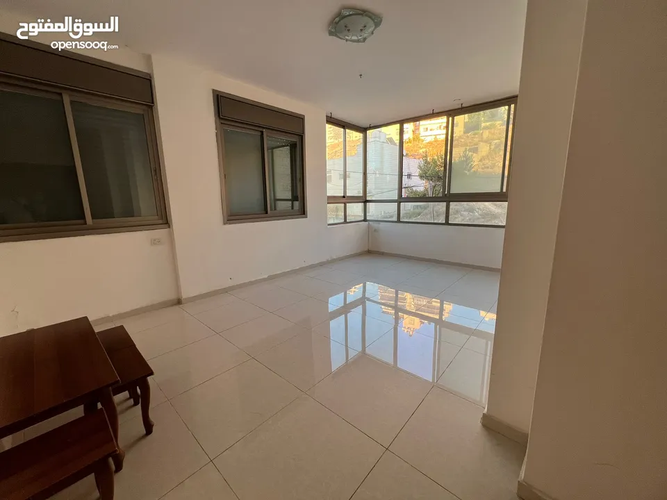 شقة فاخرة مفروشة للايجار