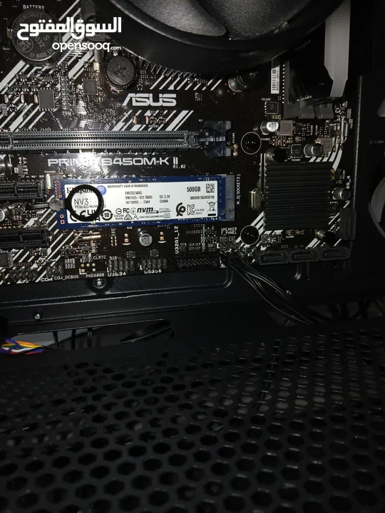 Pc gaming مستعمل بعض القطع جديدة