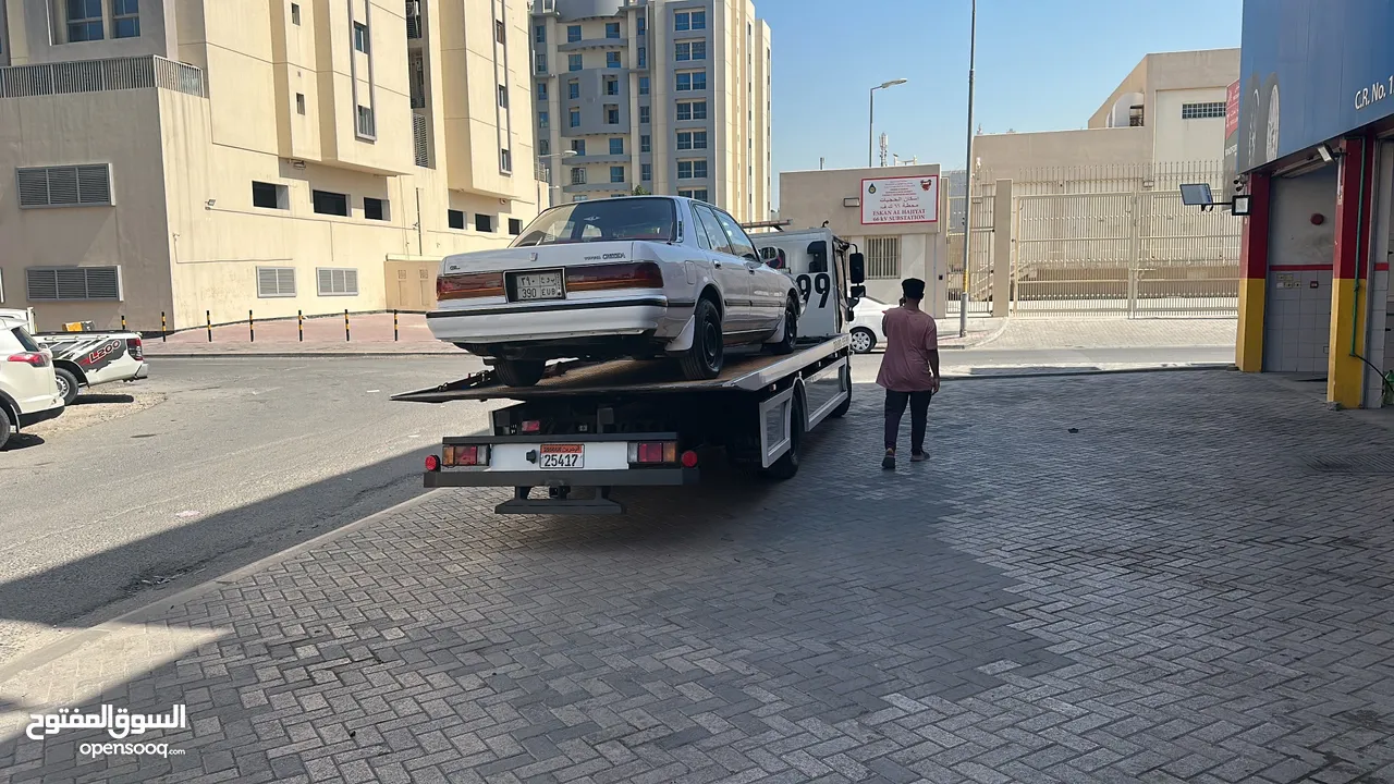 سطحة مدينة حمد 24 Hamad Town TOWING CAR 24 ونش رافعة رافعه نقل سطحة البحرين خدمات سحب سيارات