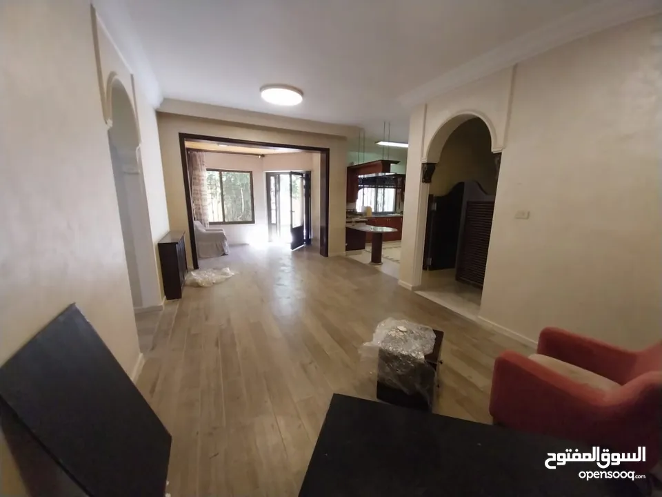 شقة غير مفروشة للإيجار ( Property 38748 ) سنوي فقط