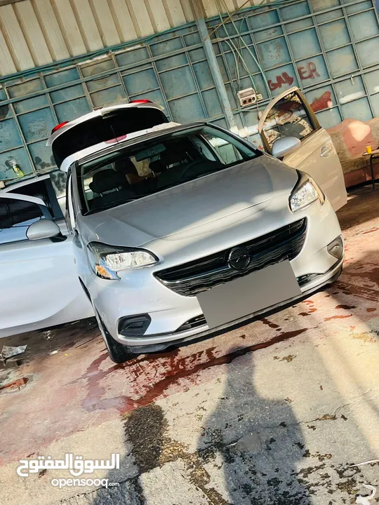 اوبل كورسا موديل 2018 سياره رياضيه شكلا عمليه جدا غير مكلفه في مصروف البنزين تصلح لشخص عصري