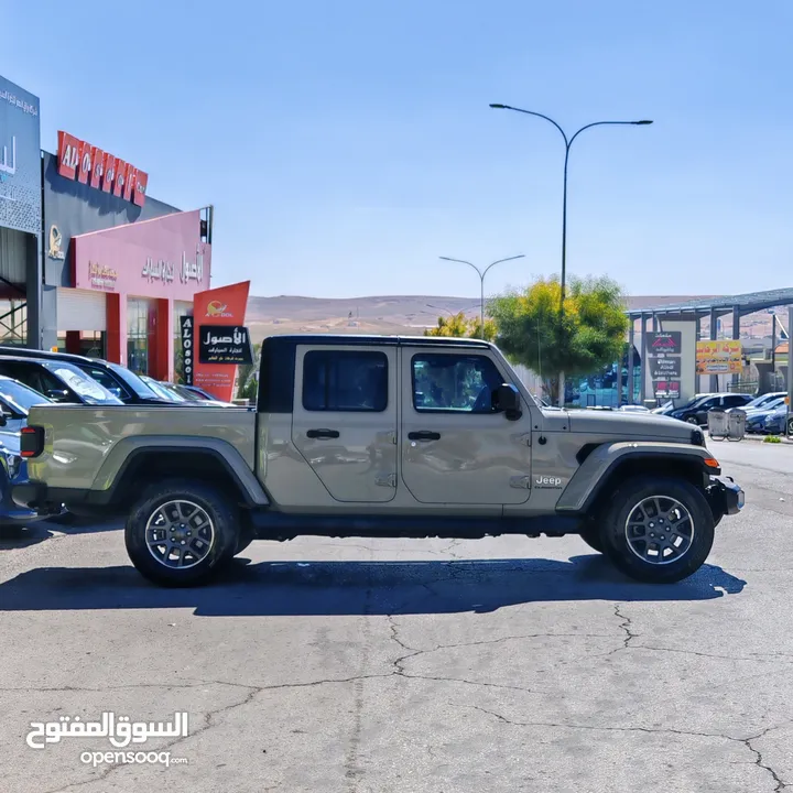 2020 Jeep Gladiator Overland  لون بيج مميز ولاول مرة في الاردن