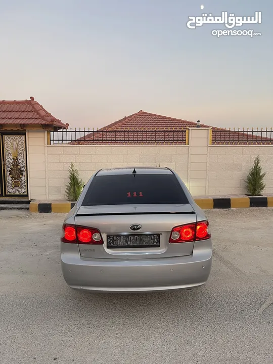 كيا لوتزي 2006 3 جيد لون سلفر ماتور 2000cc