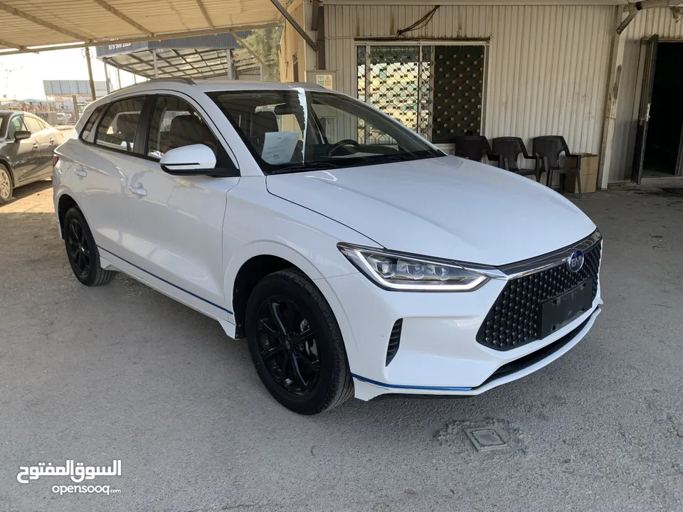 BYD E2 2022 بي واي ديه 2022 صنف لوكشري فل الفل بحاله الوكاله