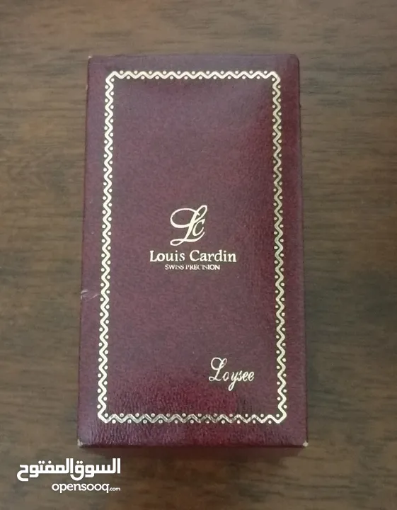 ساعه نسائية Louis Cardin فضة اصليه جديده للبيع