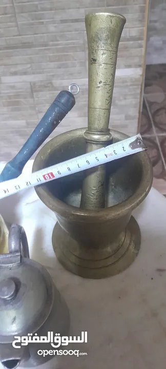 نحاسيات جميله الهاون وزنو 4كيلو و السعر نهائي
