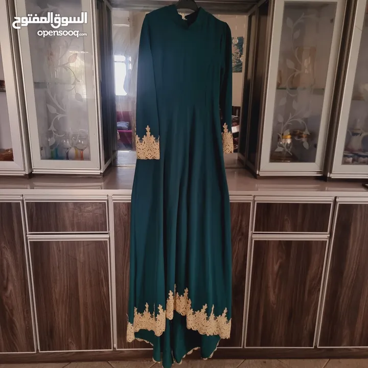 فستان كاجوال وفساتين مناسبات