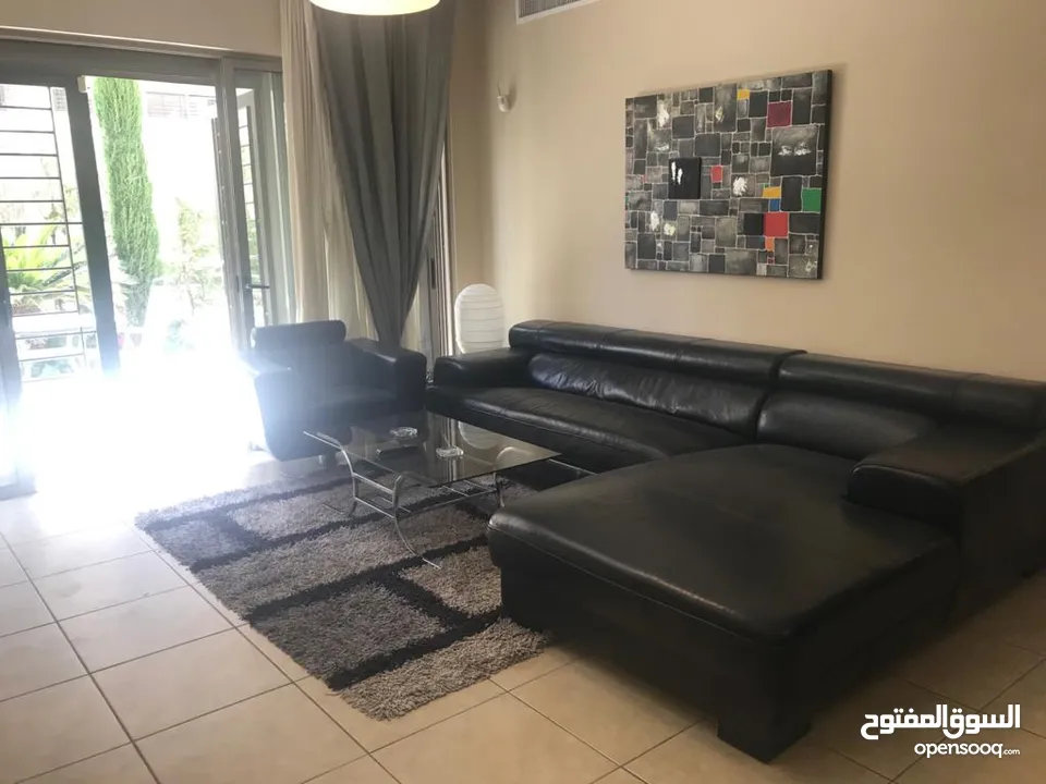 شقة مفروشة للإيجار  ( Property 43122 )-175083270