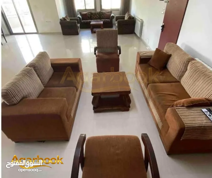 شقة مفروشة للاجار في عين منجد