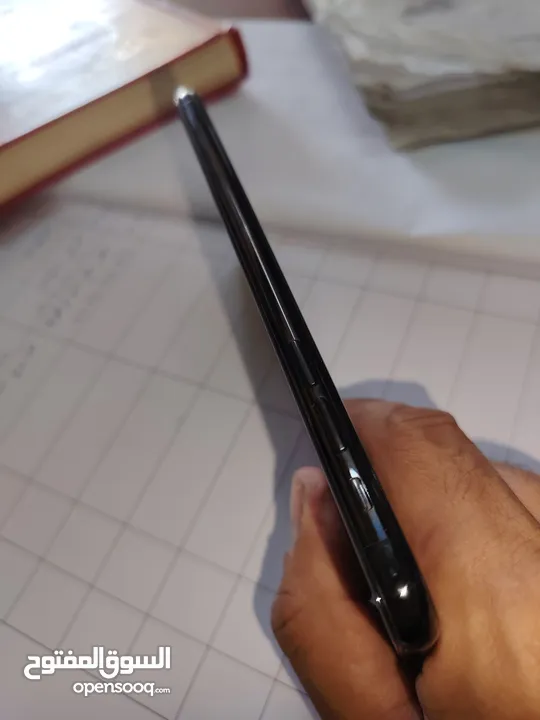 ايفون sx max
