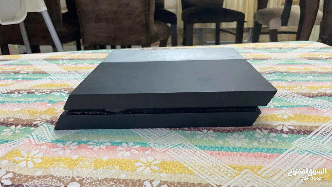 Ps4 fat 1000 gigabyte used