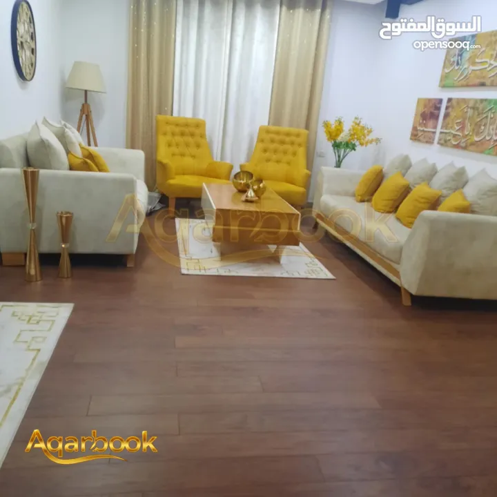 شقة مميزة للبيع في بيتونيا  الموقع: بالقرب من معرض بيسان