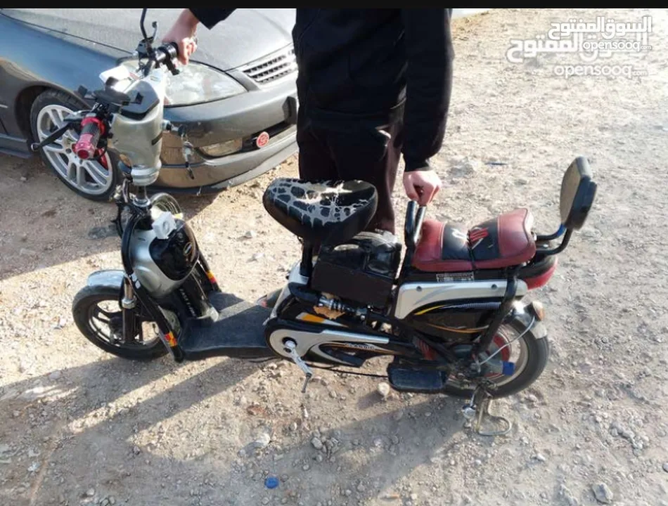دراجه كهربائيه  بطاريات جداد