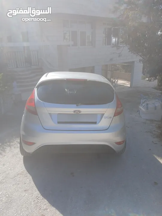 فرد فيستا للبيع 2012