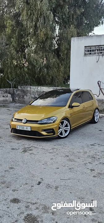 جولف ار لاين  R-line 2018