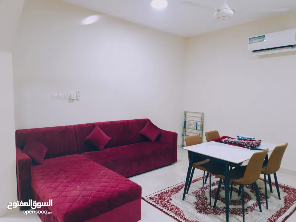 شقق 3 غرف / وغرفتين شهري يومي  3-bedroom and 2-bedroom apartments, monthly and daily