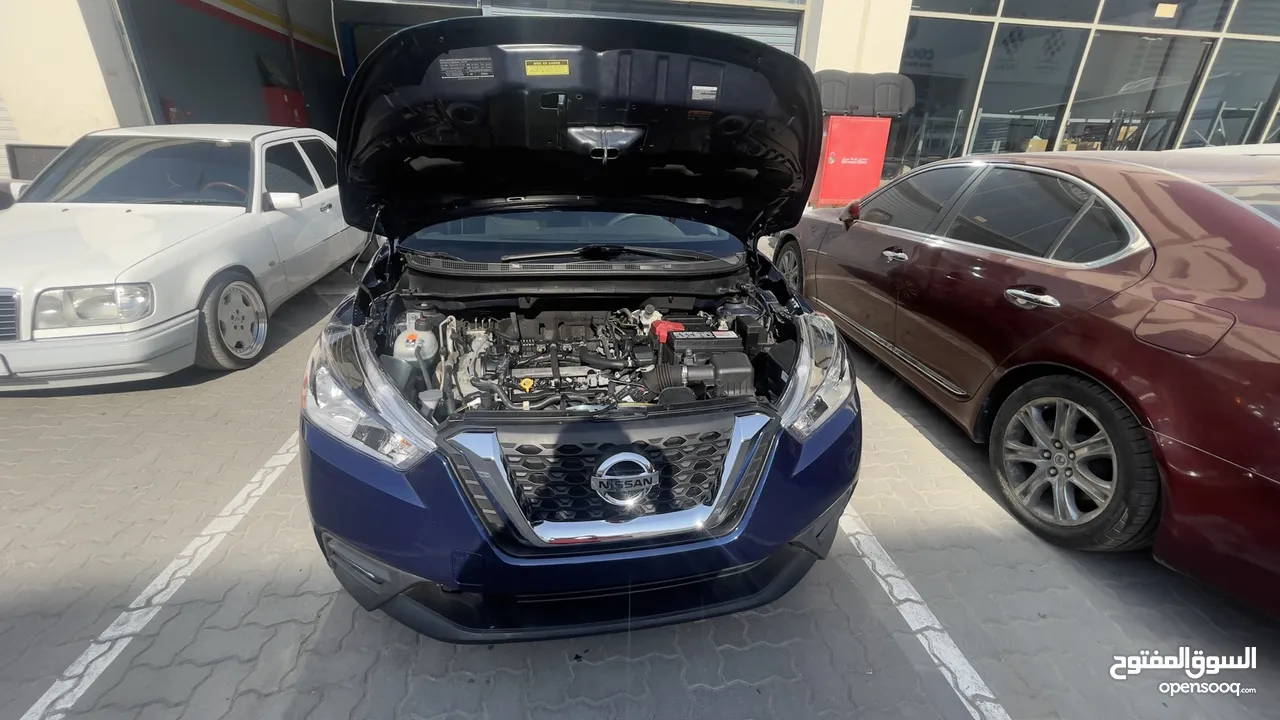 Nissan.Kicks.1.6:CC. Low mails 35ooo.km only. Car like new importing from Canada car VCC PAPER.pass
