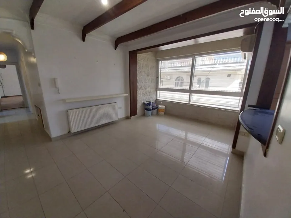 Unfurnished apartment to Rent  ( Property 38822 )-174775443