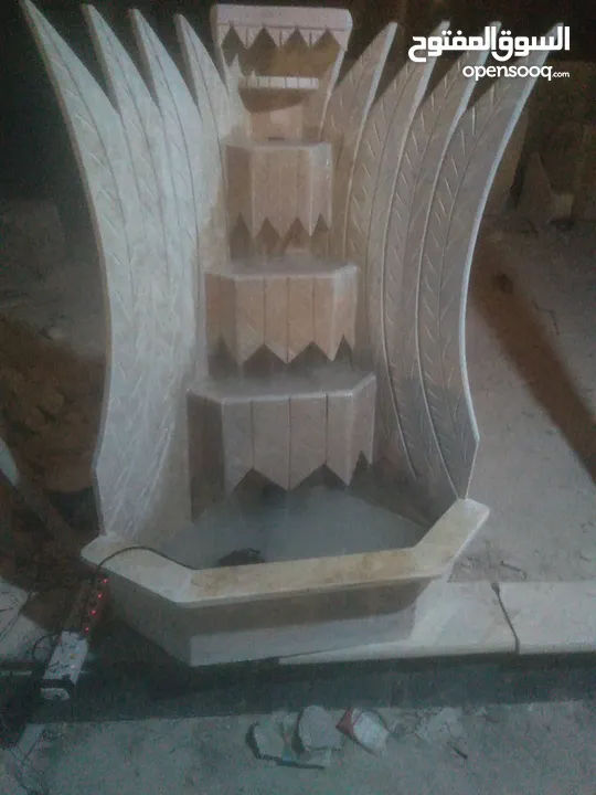 عروض على الشلالات والنوافير