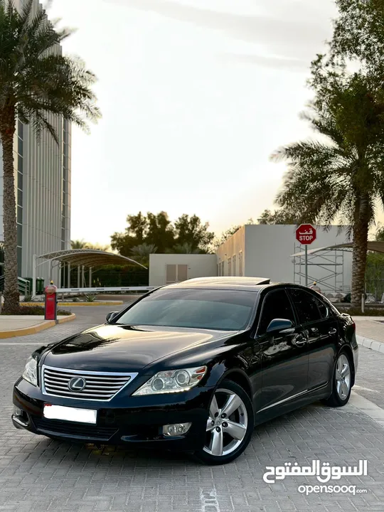 Sale Lexus 460 m2011 GCC