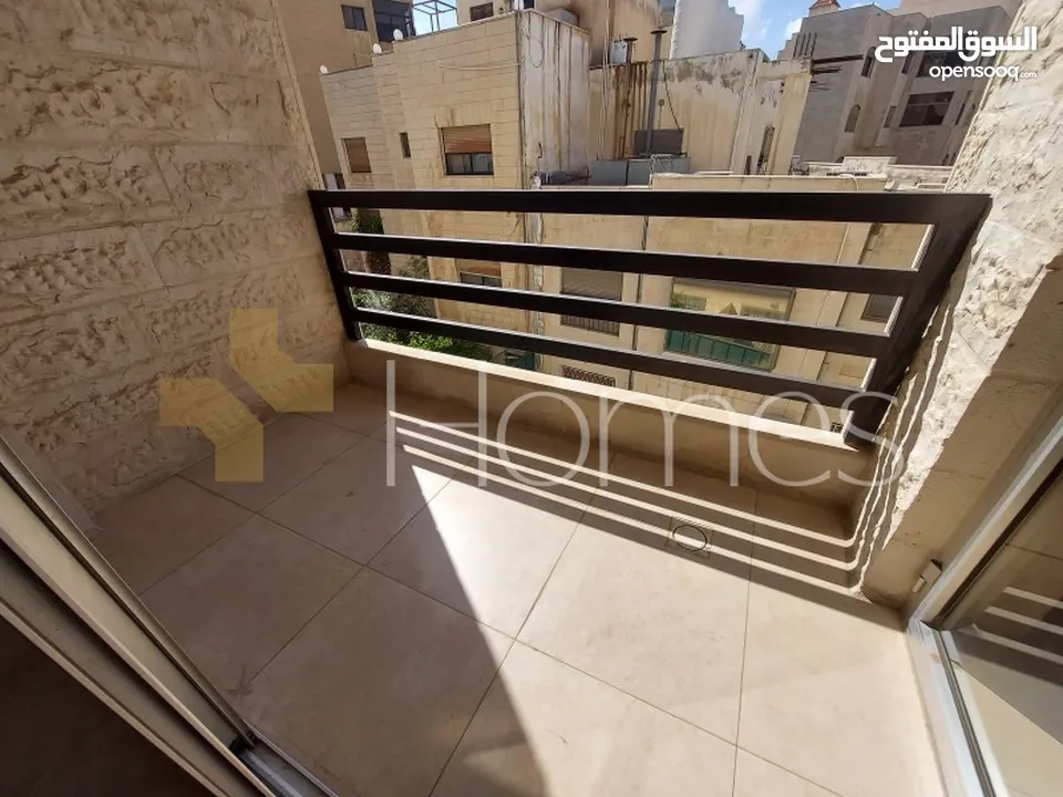 شقة طابق اول للبيع في جبل عمان بمساحة 105م