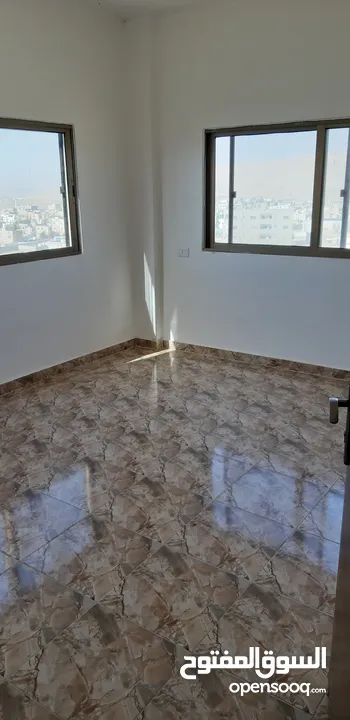 شقة مميزة للايجار بالسخنة
