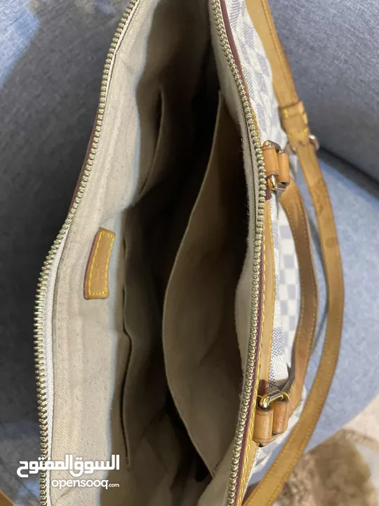 LOUIS VUITTON Siracusa GM Damier Azur Shoulder Bag White In good condition  شنتة لويس فيتون