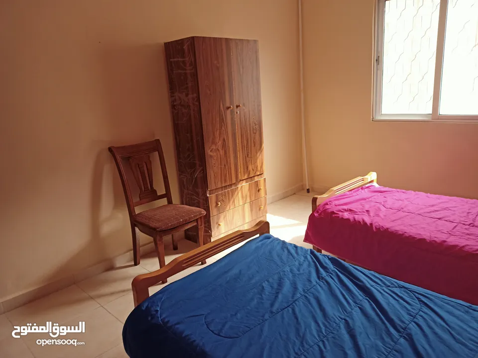 شقة مفروشة للايجار  غرفتين نوم وصالة بلكونة وحمام