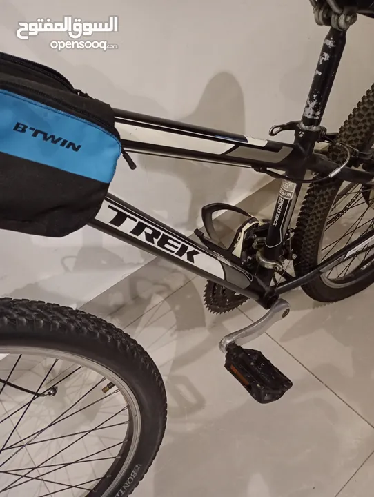 قاري Trek 820 للبيع ب 40 الاتصال فقط واتس اب