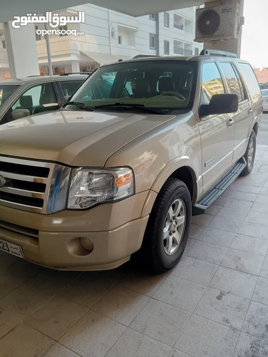للبيع فورد اكسبدشن 2008 فل اوبشن بدون فتحه سقف 2700 قابل للجادين