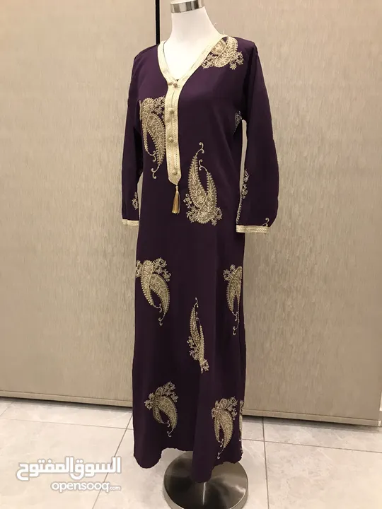 فساتين شبه جديده مشكله