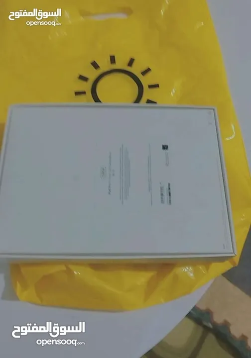 للبيع  ايباد برو 2022 WiFi  128G  M2 معالج جيل رابع  11 انش 120 فريم  بطارية 95 100 نظافة