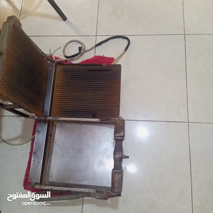 جرل  شواية يعمل بالكهرباء هيفي ديوتي للمطاعم مزدوجة من الاعلى والاسفل وجسم مقاوم للحرارة