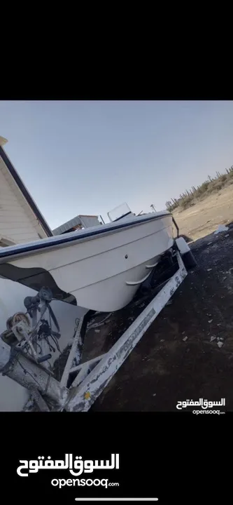قارب رويال كراف  31 قدم مديل 2017 بدون مكاين