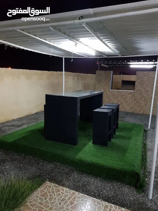 للبيع طاولة حديقة مع 6 كراسي For sale garden table with 6 chairs