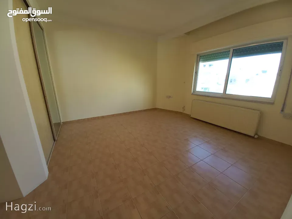 شقة غير مفروشة للإيجار 200م2 ( Property 15712 ) سنوي فقط