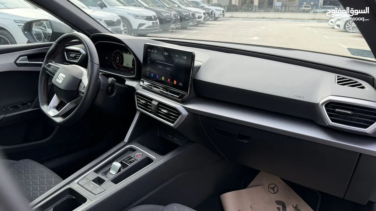 سيات ليون ترخيص 2022 محرك 1500 بنزين جير أوتوماتيك 150 حصان